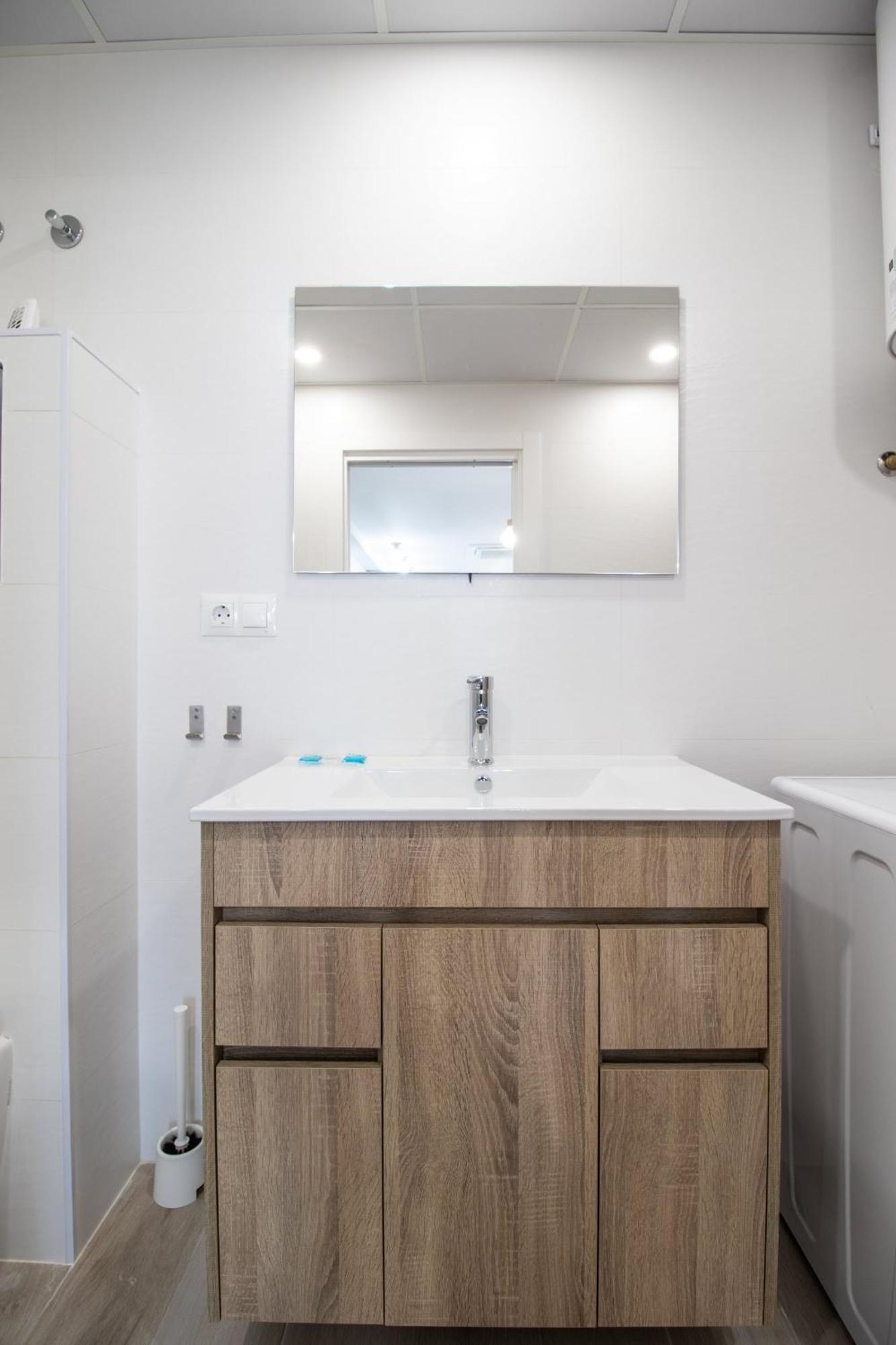 Appartement Nautical Flats By Concept à Valence Extérieur photo